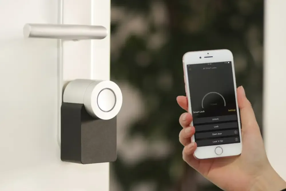 The Growing Shift Toward Keyless Entry in Modern Residential Design